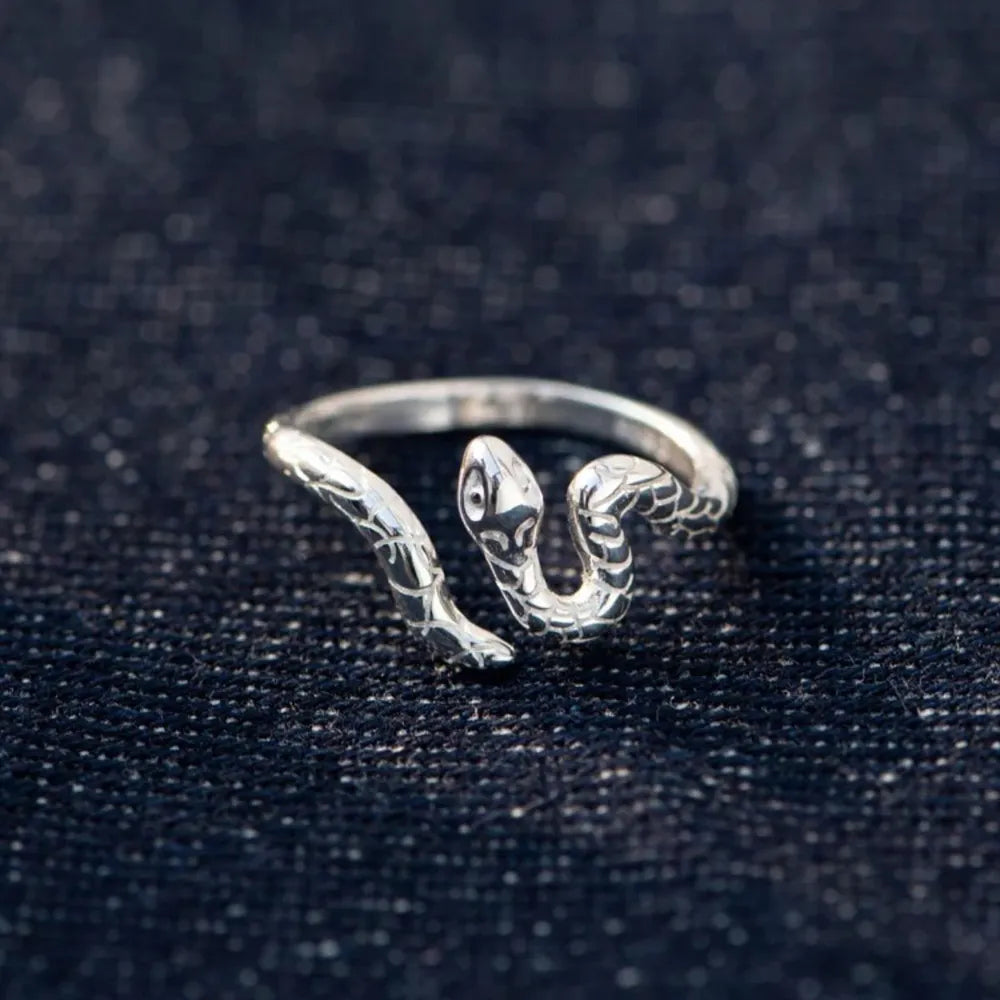 Ring „Nahara“ – Schlangenring aus 925er Sterling Silber